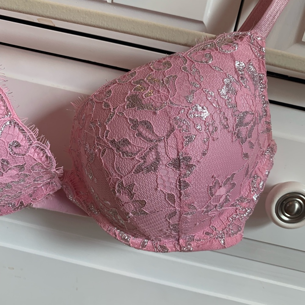 Sparkly lace bra